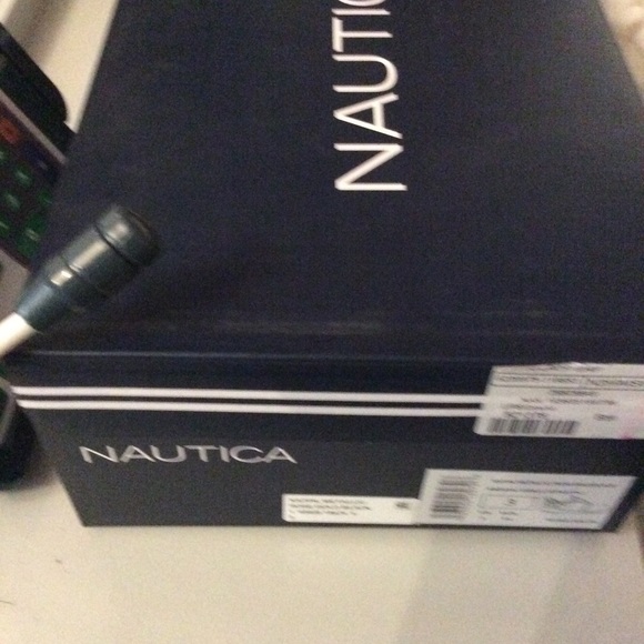 Nautica Little Girls Athletic Shoe - Picture 8 of 8